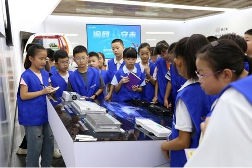 筑牢智慧科技安全防線 “渝網(wǎng)守未”主題活動走進(jìn)賽力斯超級工廠